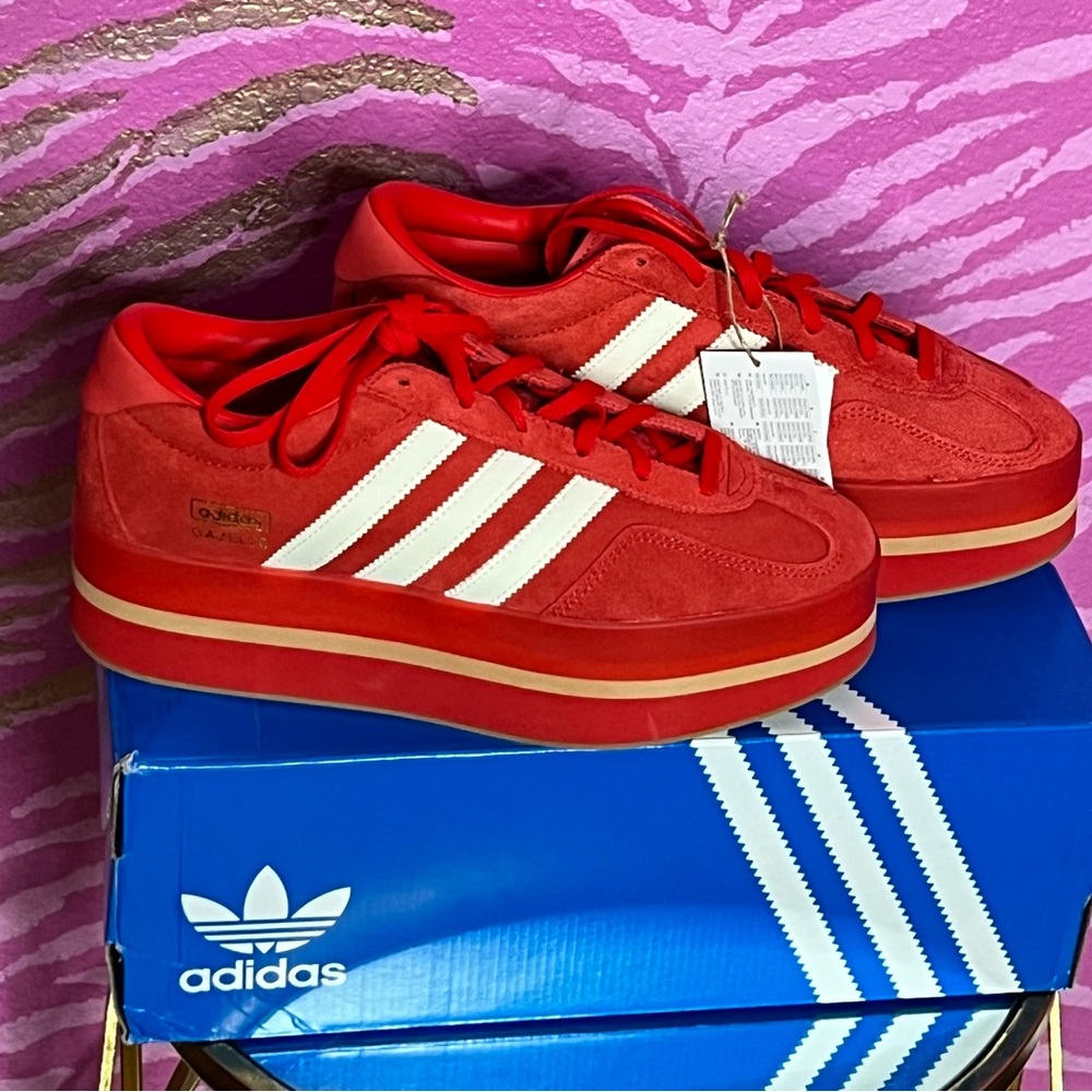 Adidas Gazelle Stack W Box in Blue and White